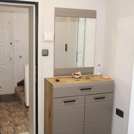 Apartamento First Line